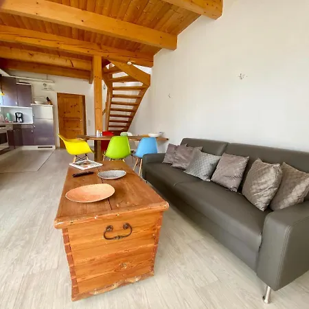 度假居 Seestuebchen 青斯特