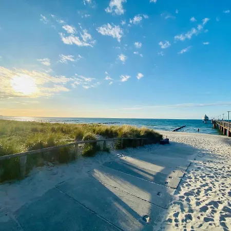 Seestuebchen 度假居 *